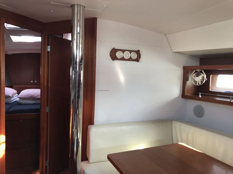 Palma de Mallorca Sailboat 4 cabin 10 berths 10 guests 13.85 m Listing Number: #6536 5