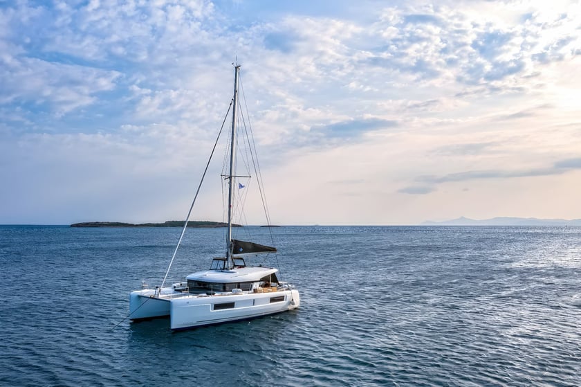 Gouvia Katamaran 4 kabin Konaklama 10 kişi Seyir 10 kişi 11.74 m İlan No: #6573 2
