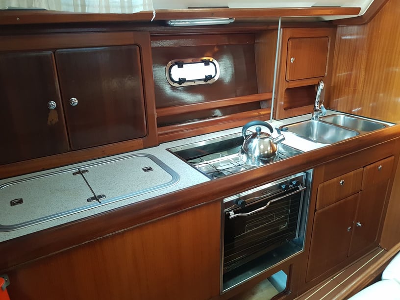 Gouvia Velero Cabina 3  6  literas 7  invitados 12.35 m Número de anuncio: #6586 5