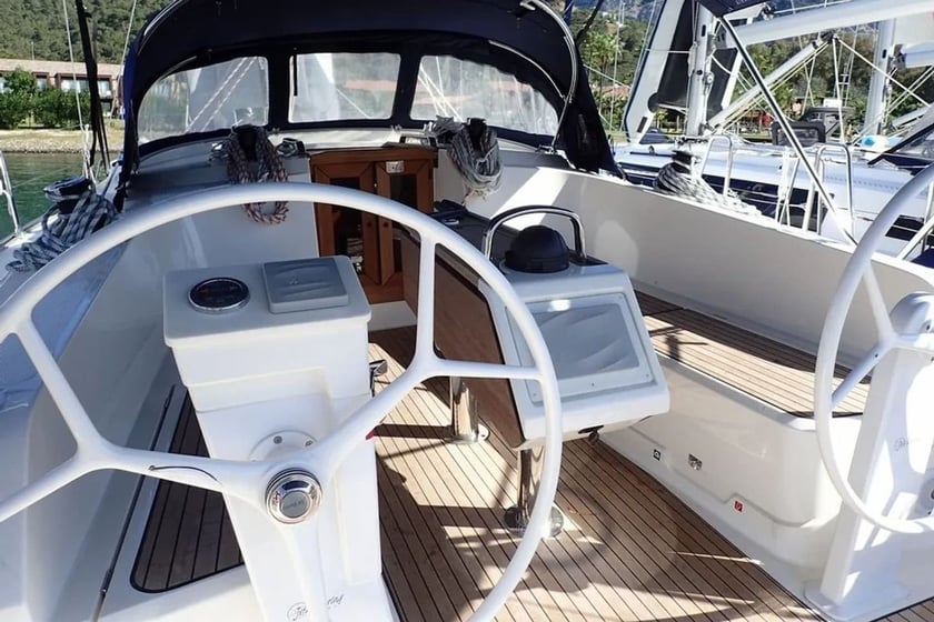 Göcek Yelkenli 3 kabin Konaklama 6 kişi Seyir 7 kişi 12.35 m İlan No: #6611 4