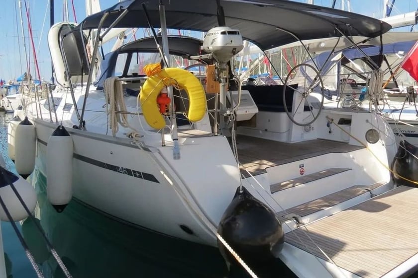 Gocek Zeilboot Cabine 4  8  slaapplaatsen 9  gasten 14.1 m Lijstnummer: #6647