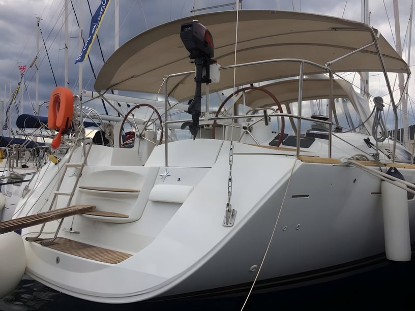 Dubrovnik Segelboot 6 Kabine 12 Liegeplätze 12 Gäste 16.06 m Nummer des Inserats: #6843 3