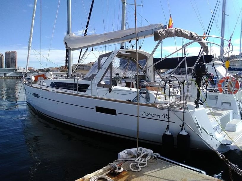 Palamos Sailboat 4 cabin 10 berths 12 guests 13.94 m Listing Number: #6893 3