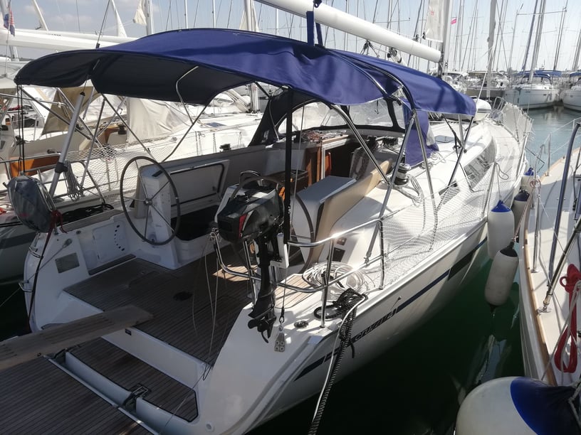 Sukosan Zeilboot Cabine 3  7  slaapplaatsen 7  gasten 12.35 m Lijstnummer: #6924 3