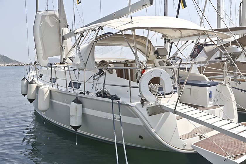 Volos Voilier Cabine 3  Couchettes 6  Invités 6  10.96 m Numéro de l'annonce: #6969 3