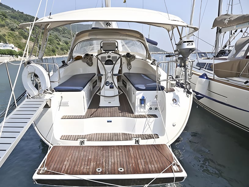 Volos Voilier Cabine 3  Couchettes 6  Invités 6  10.96 m Numéro de l'annonce: #6969 4