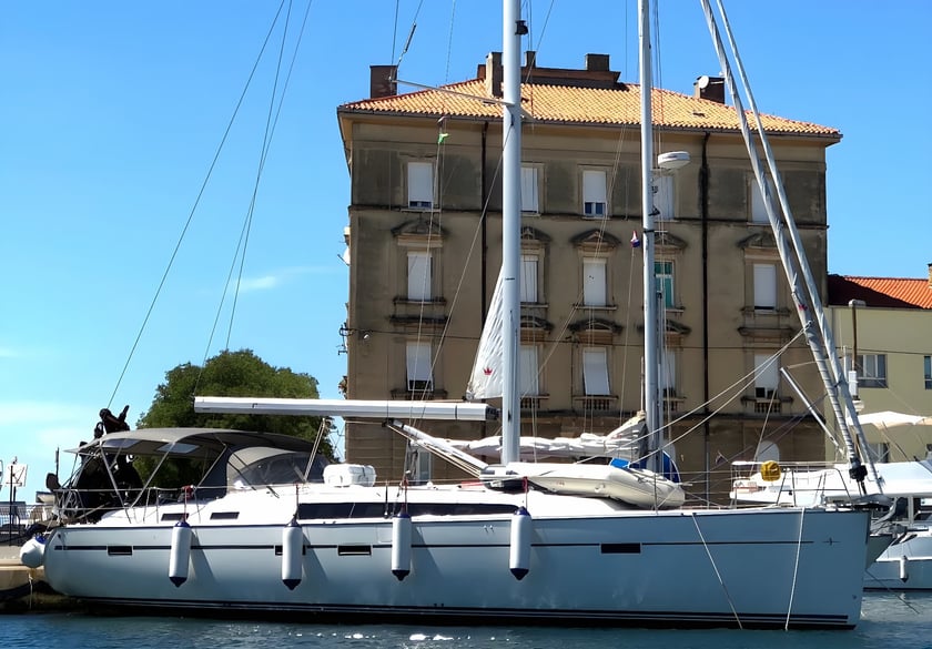 Zara Barca a vela cabina 5  cuccette 11  11  ospiti 14.99 m Numero dell'inserzione: #7017 2