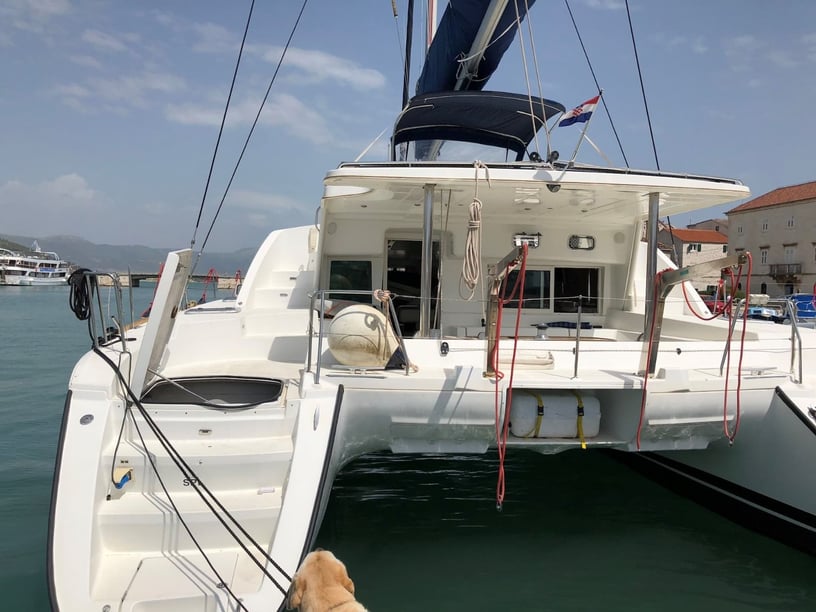 Trogir Catamaran 5 cabin 11 berths 11 guests 13.61 m Listing Number: #7348 3