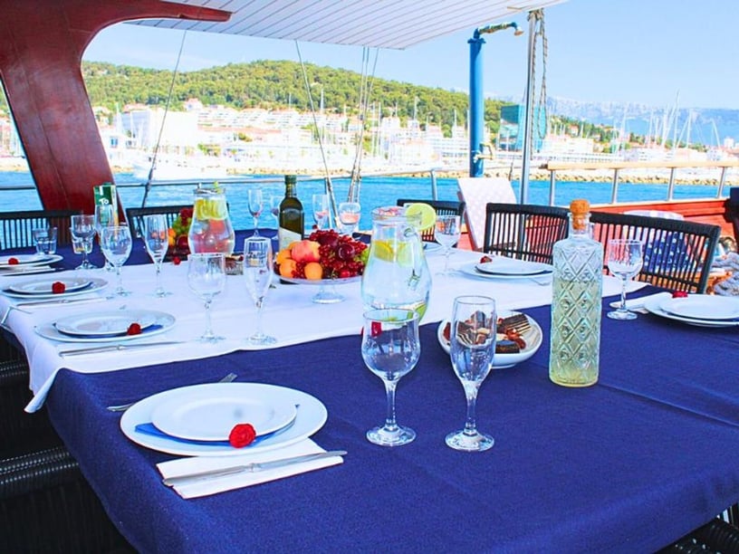 Split Gulet 6 cabin 12 berths 12 guests 36 m Listing Number: #7726 3