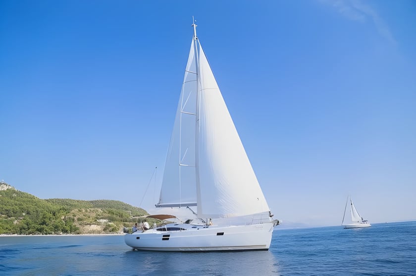 Split Sailboat 5 cabin 12 berths 12 guests 15.2 m Listing Number: #7775 5