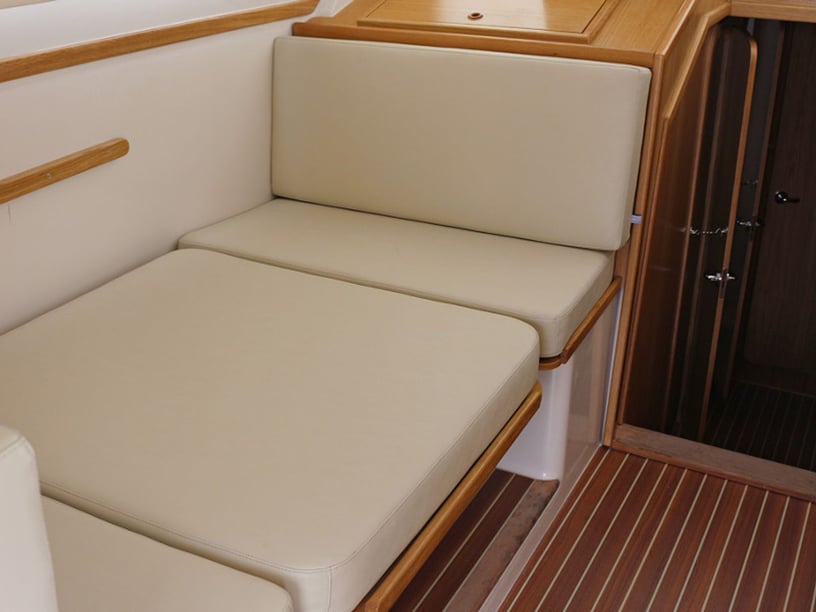 Sukošan Motorboat 3 cabin 7 berths 7 guests 10.8 m Listing Number: #7787 4