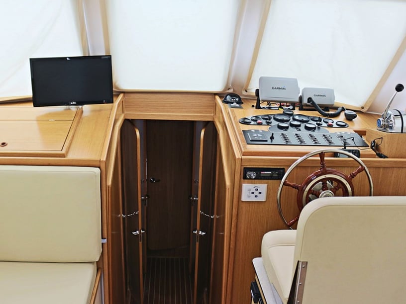 Sukošan Motorboat 3 cabin 7 berths 7 guests 10.8 m Listing Number: #7787 5