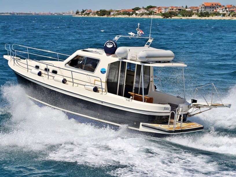 Sukošan Motorboat 3 cabin 7 berths 7 guests 10.8 m Listing Number: #7787