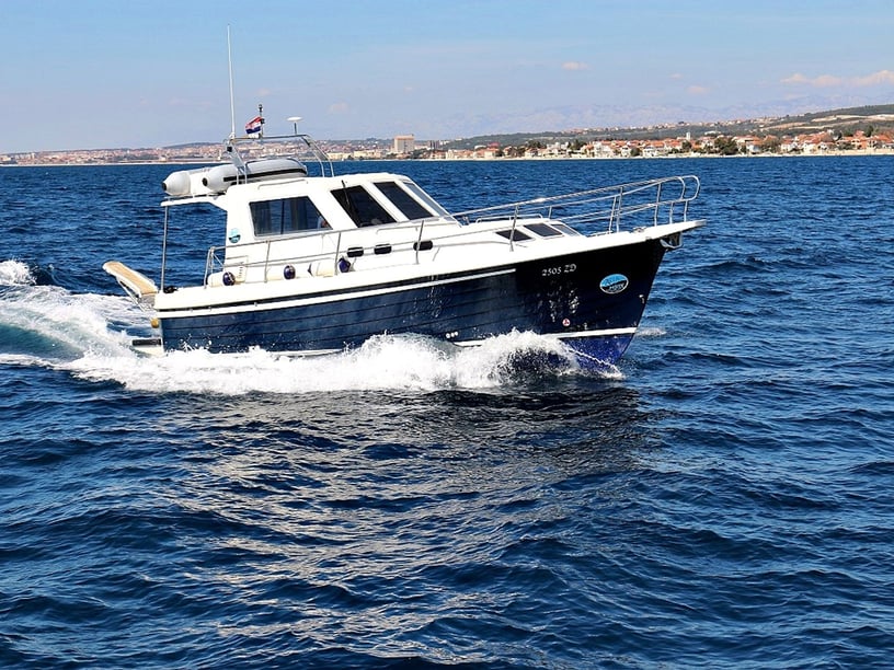 Sukošan Motorboat 3 cabin 7 berths 7 guests 10.8 m Listing Number: #7795