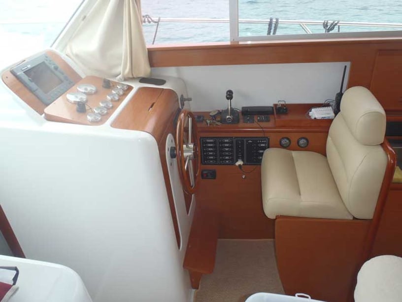 Rogoznica Motorboat 2 cabin 6 berths 6 guests 10.8 m Listing Number: #799 4