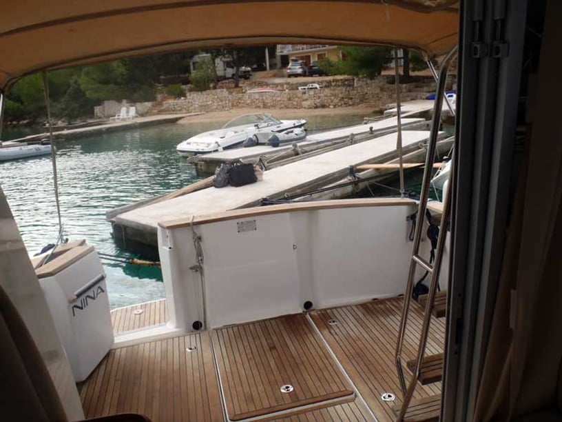 Rogoznica Motorboat 2 cabin 6 berths 6 guests 10.8 m Listing Number: #799 3