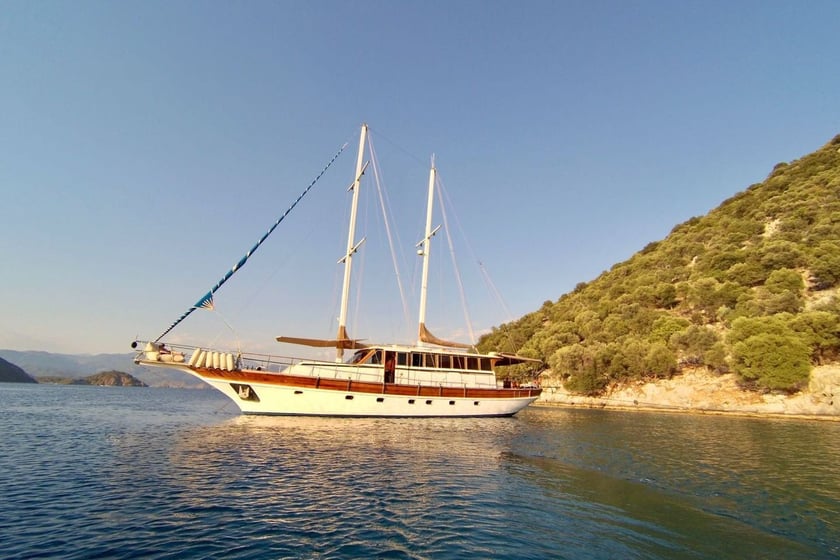 Göcek Caicco cabina 5  cuccette 10  10  ospiti 23 m Numero dell'inserzione: #8199