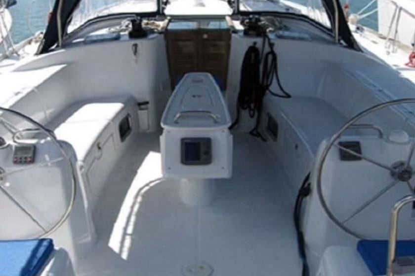 Cesme Barca a vela cabina 2  cuccette 4  6  ospiti 13 m Numero dell'inserzione: #8231 2