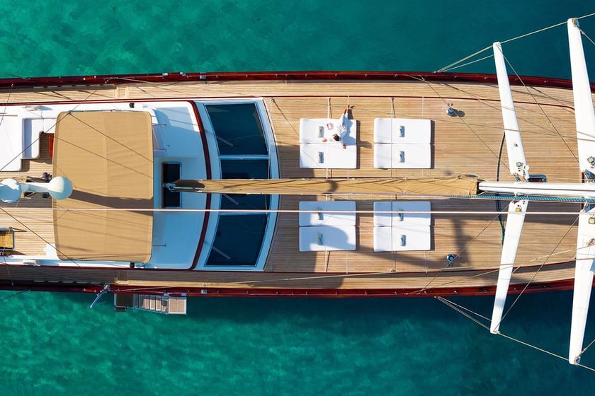 Gocek Gulet 4 cabin 8 berths 8 guests 31.32 m Listing Number: #8251 3