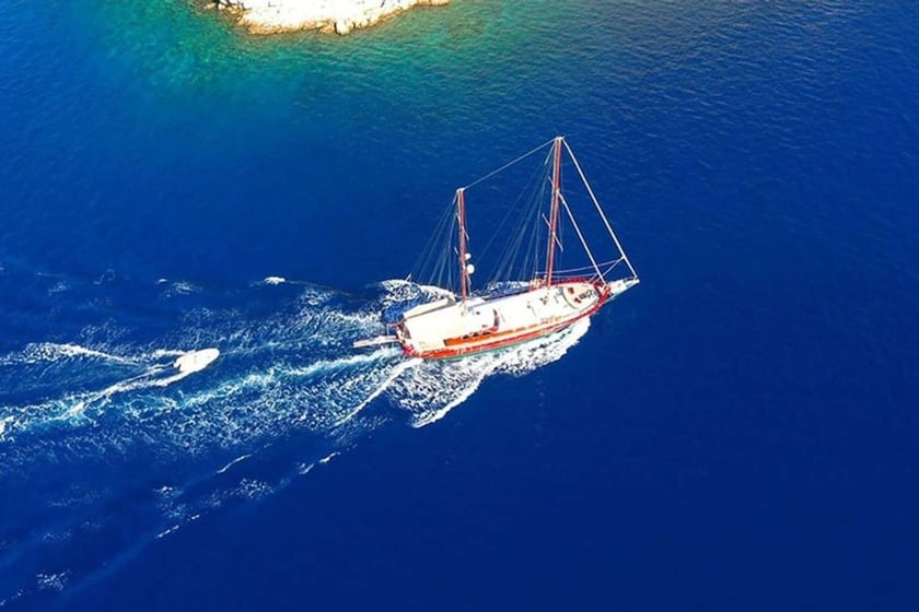 Marmaris Caicco cabina 4  cuccette 8  10  ospiti 25 m Numero dell'inserzione: #8768 5