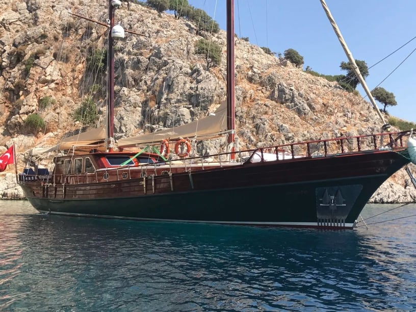 Marmaris Gulet 4 cabin 8 berths 108 guests 25 m Listing Number: #8768 5