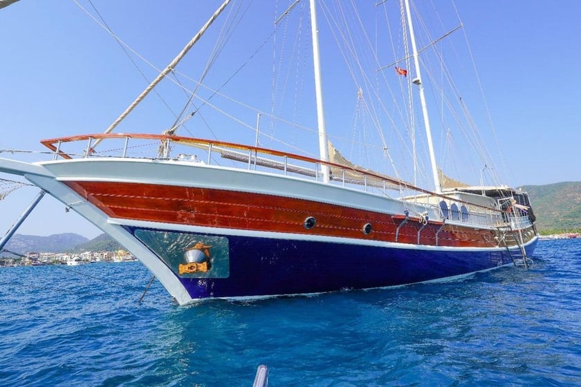 Selimiye Gulet 8 kabin Konaklama 16 kişi Seyir 16 kişi 34 m İlan No: #8828 3