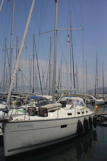 Fethiye Velero Cabina 4  8  literas 8  invitados 14.27 m Número de anuncio: #8943 4