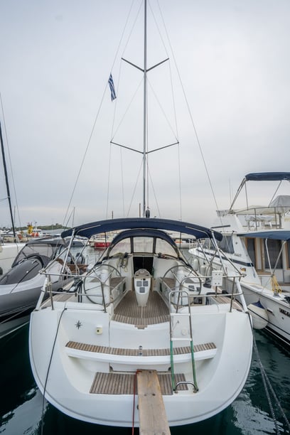 Elios Yelkenli 3 kabin Konaklama 8 kişi Seyir 8 kişi 12.85 m İlan No: #895