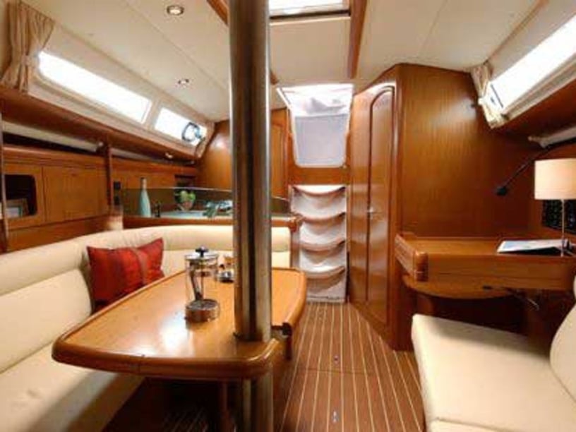 Marmaris Voilier Cabine 2  Couchettes 6  Invités 6  10.69 m Numéro de l'annonce: #8968 4