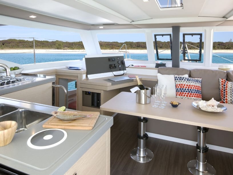 Marmaris Katamaran 4 kabin Konaklama 10 kişi Seyir 10 kişi 11.73 m İlan No: #8979 5