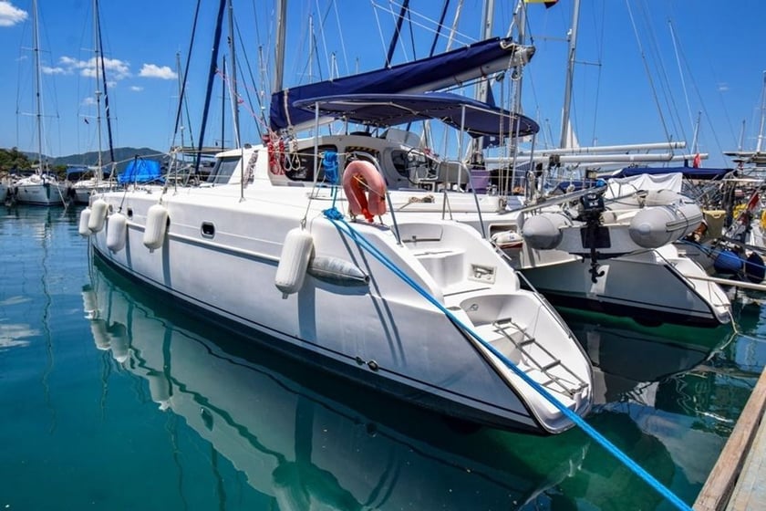 Marmaris Catamarano cabina 4  cuccette 10  10  ospiti 13.04 m Numero dell'inserzione: #9016