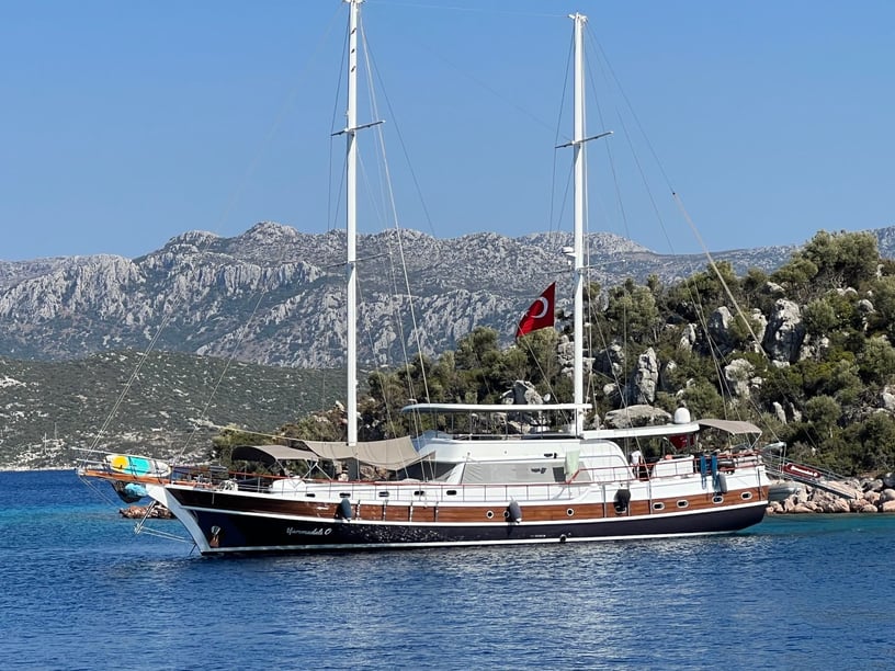 Bozburun Gulet 6 kabin Konaklama 12 kişi Seyir 12 kişi 30 m İlan No: #9033 4