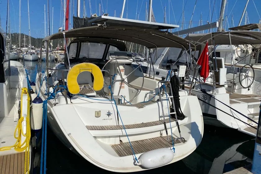 Fethiye Segelboot 3 Kabine 7 Liegeplätze 7 Gäste 10.94 m Nummer des Inserats: #9095