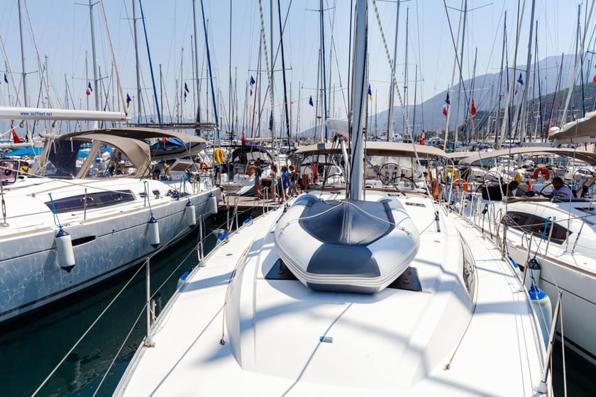 Fethiye Sailboat 4 cabin 9 berths 9 guests 14.27 m Listing Number: #9111 2