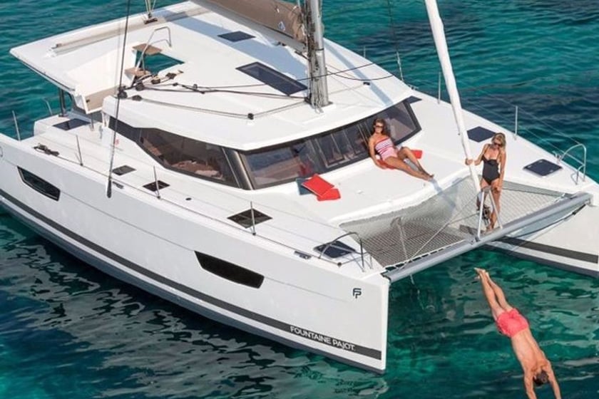 Marmaris Catamaran 4 cabin 10 berths 10 guests 11.73 m Listing Number: #9123 2
