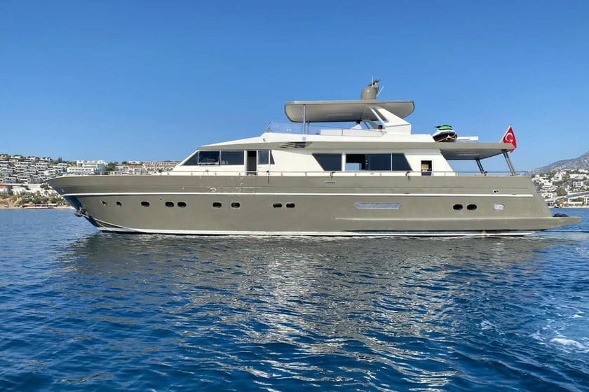 Bodrum Yate a motor Cabina 4  8  literas 8  invitados 26 m Número de anuncio: #9141 2
