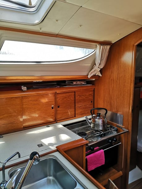 Nea Peramos - Attica Zeilboot Cabine 3  6  slaapplaatsen 6  gasten 10.75 m Lijstnummer: #918 4