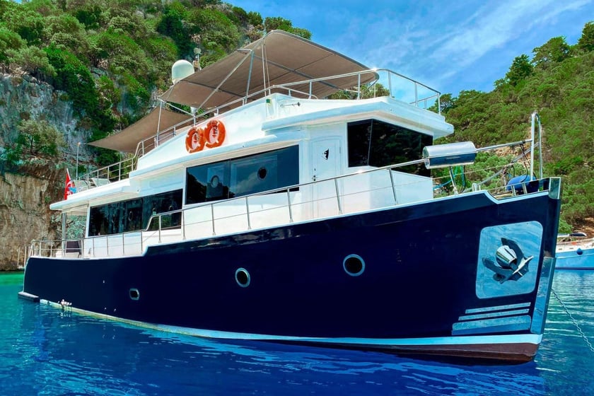 Fethiye Gulet Cabine 3  Couchettes 7  Invités 7  20 m Numéro de l'annonce: #9180