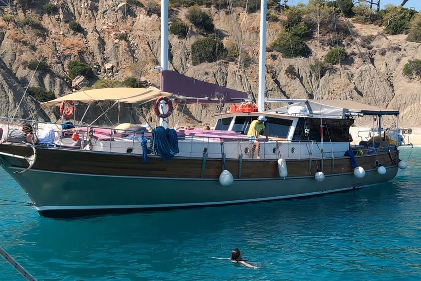 Kas Gulet   12  gasten 20 m Lijstnummer: #9239