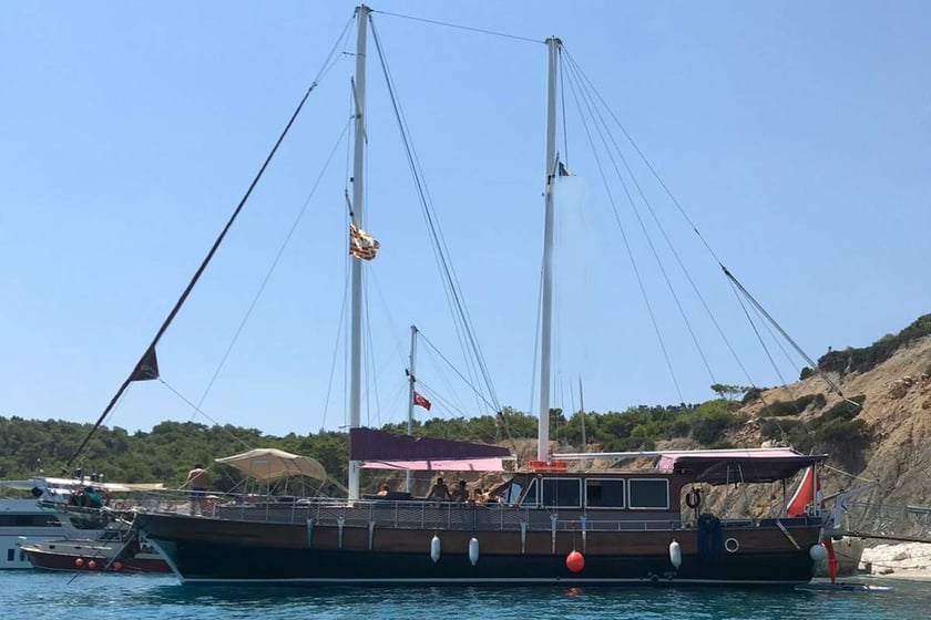 Kas Gulet Cabine 3  Couchettes 6  Invités 6  20 m Numéro de l'annonce: #9239