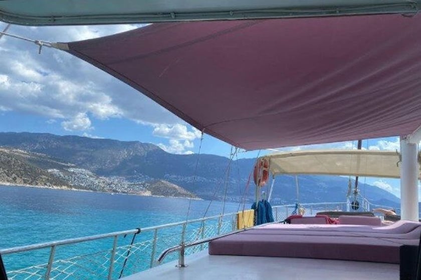 Kas Gulet   12  gasten 20 m Lijstnummer: #9239 5