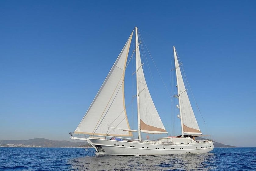 Bodrum Caicco cabina 8  cuccette 18  18  ospiti 39.1 m Numero dell'inserzione: #9305 4
