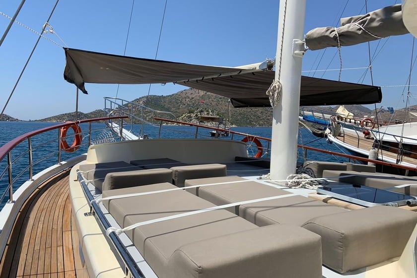 Bozburun Gulet 5 cabin 10 berths 10 guests 19 m Listing Number: #9368 5