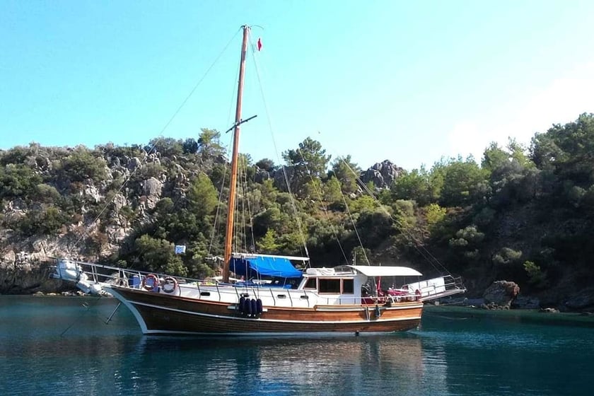 Datca Gulet 3 cabin 6 berths 6 guests 15 m Listing Number: #9485 3
