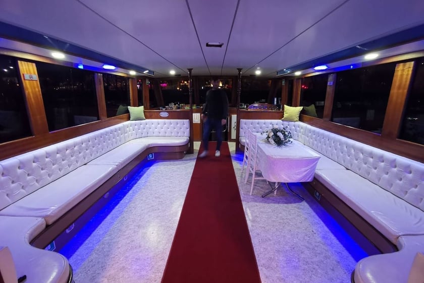 Eminönü Motoryat   Seyir 35 kişi 15 m İlan No: #9570 4
