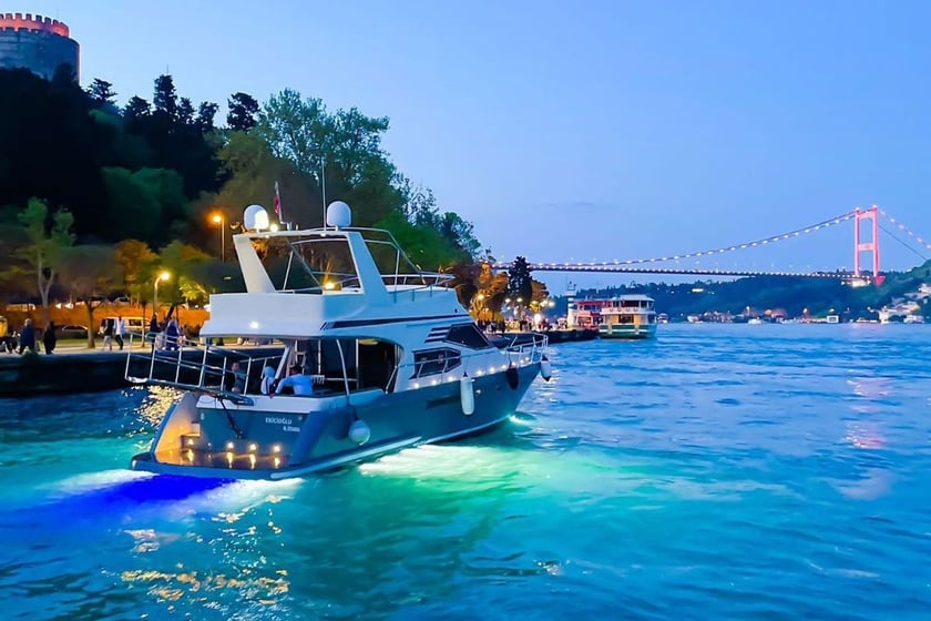 Bebek Yate a motor   10  invitados 18 m Número de anuncio: #9580 2