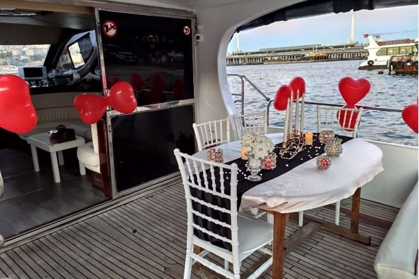 Unkapanı Motoryat   Seyir 13 kişi 16.5 m İlan No: #9655 5