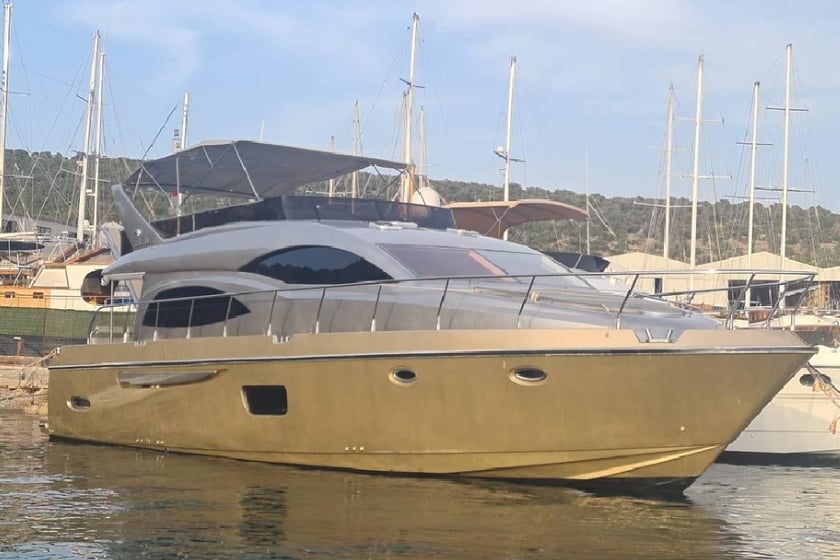 Bodrum Motor Yacht 3 cabin 6 berths 6 guests 19 m Listing Number: #9660 3