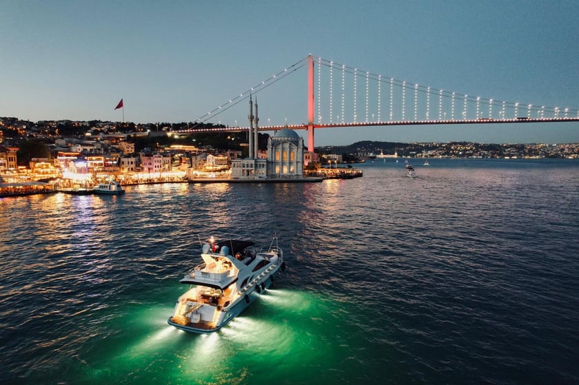 Kurucesme Motorjacht Cabine 4  12  slaapplaatsen 12  gasten 20 m Lijstnummer: #9673 2