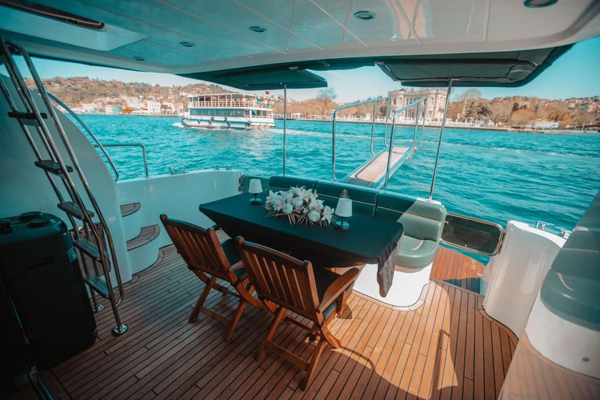 Bebek Yacht a motore   7  ospiti 15 m Numero dell'inserzione: #9683 5